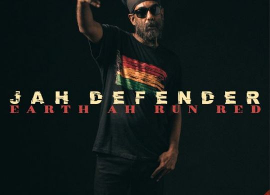 Jah Defender - Earth Ah Run Red